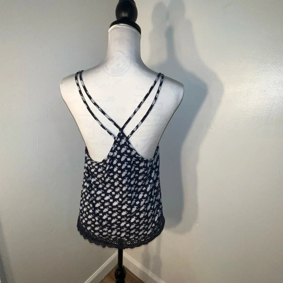 American eagle outfitters M string racer back tank top with embroidered lace hem - Picture 2 of 6